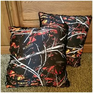 NEW CAMO WILDFIRE THROW PILLOWS