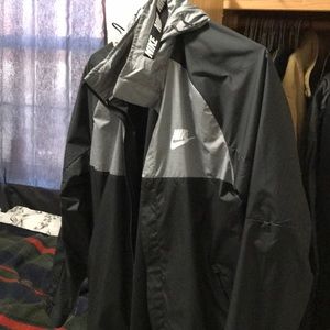 Nike fleece wind breaker never worn