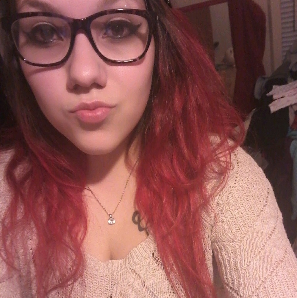 Meet your Posher, Jessica