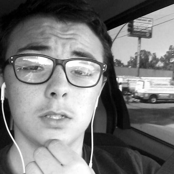 Meet your Posher, Brian - Picture 1 of 1