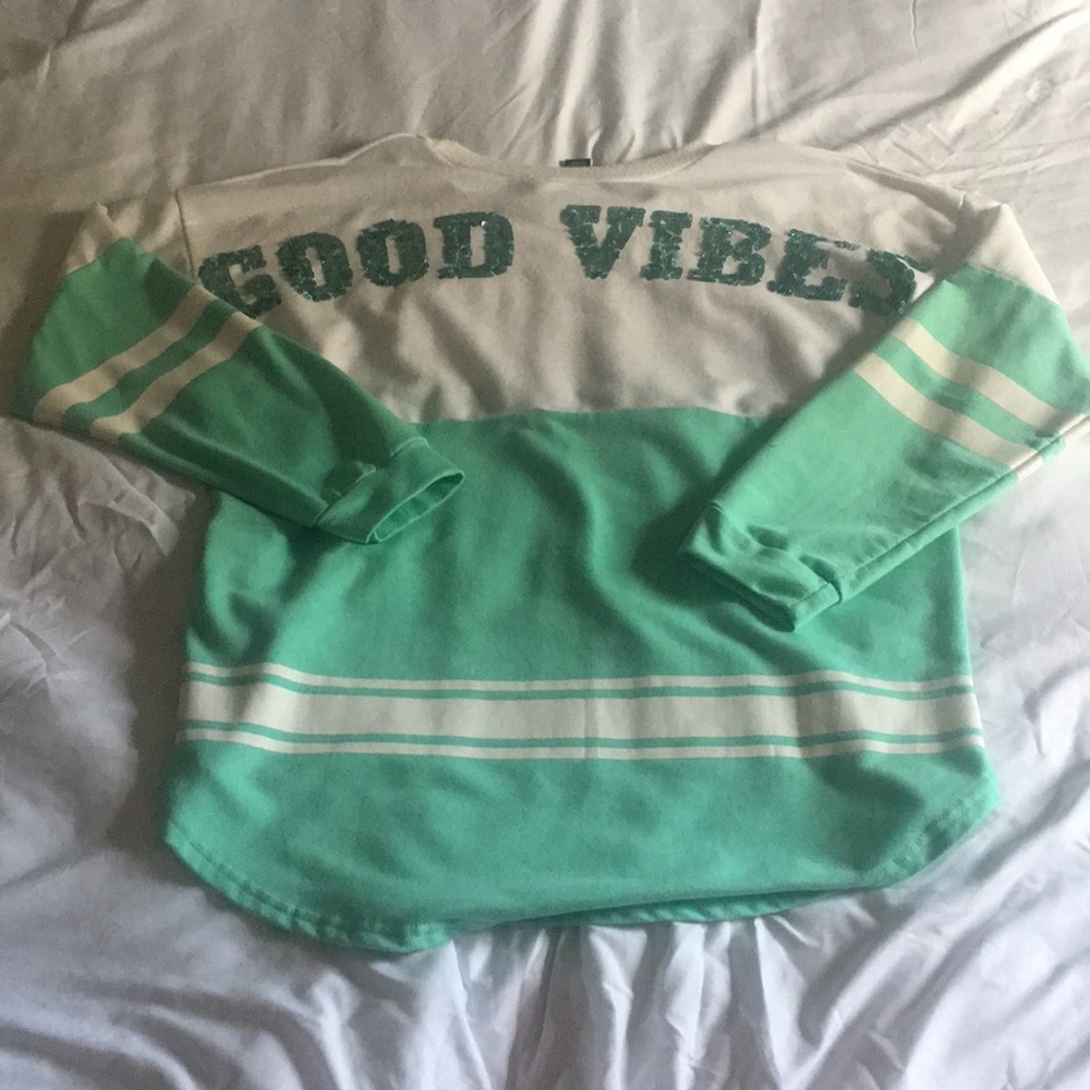 Good vibes long sleeve