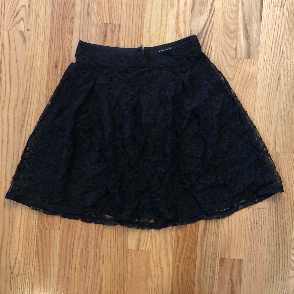 Express Delicate Lace Skirt