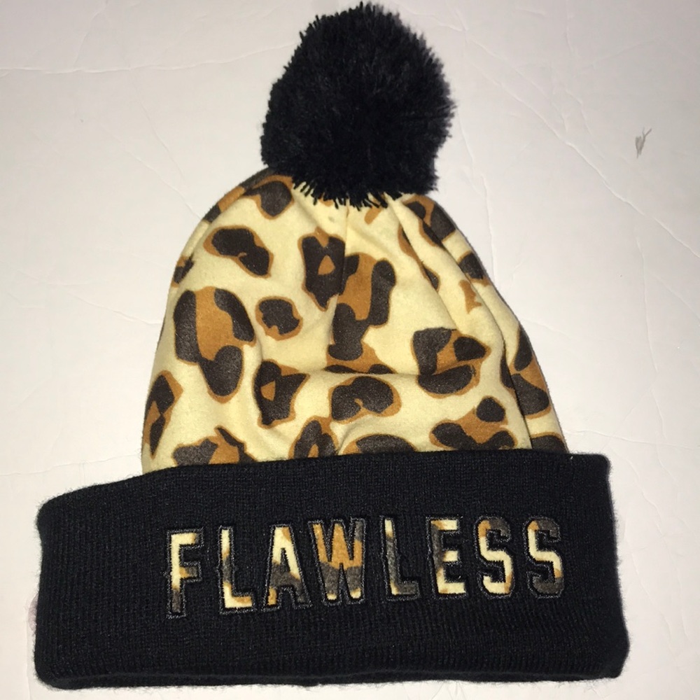 Flawless leopard print beanie
