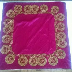 Chanel scarve red