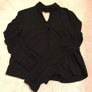 Kendall & Kylie Keyhole Top