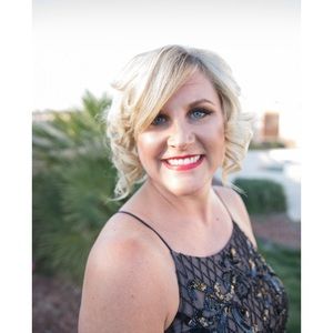 Meet your Posher, Karen