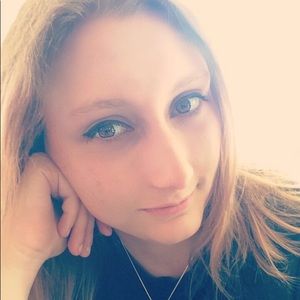 Meet your Posher, Marisa