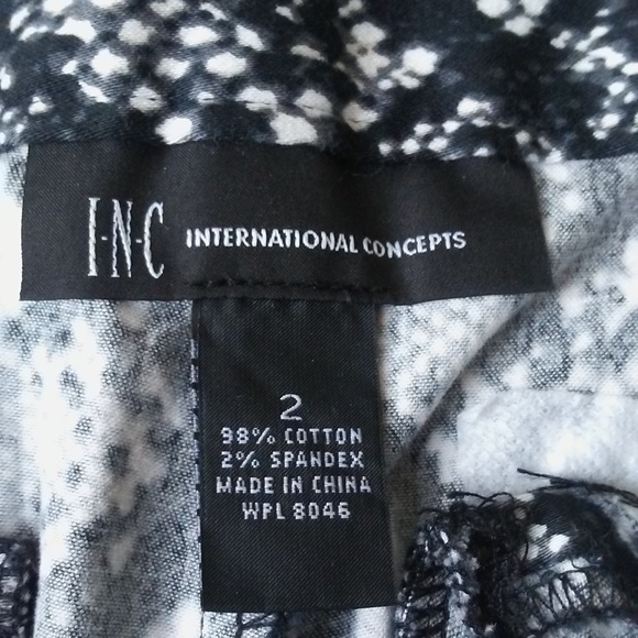 I.N.C. Snakeskin Print Pattern Detail Capri Pants - Picture 5 of 8