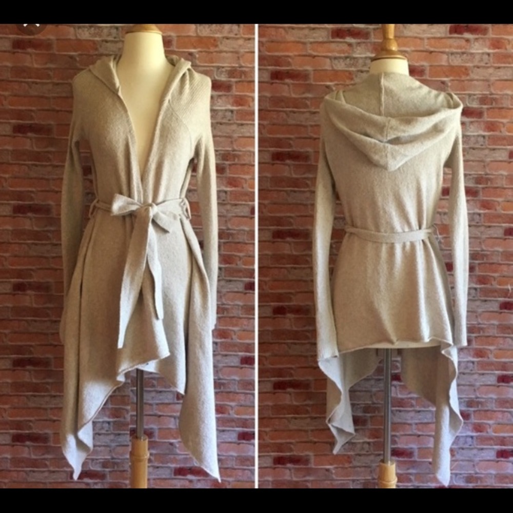 Free people sloan sweater- oatmeal new with no tag