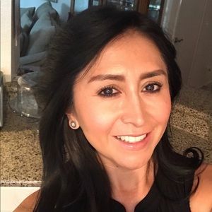 Meet your Posher, Mayra