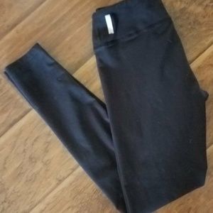 ZELLA Athletic Pants - small - black -new