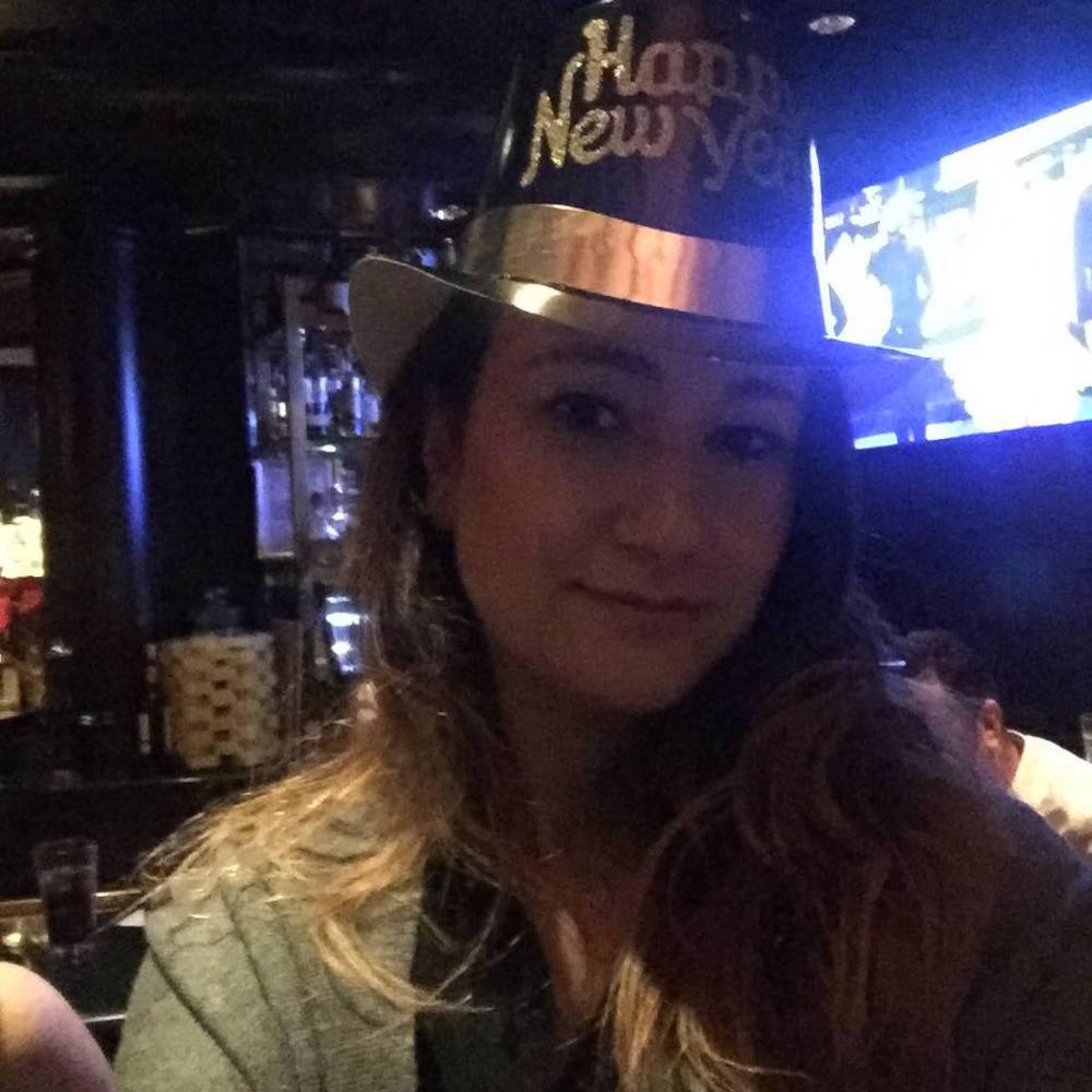 Meet your Posher, Yasmina