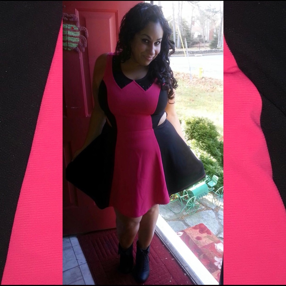 Pink and black material girl dress!!