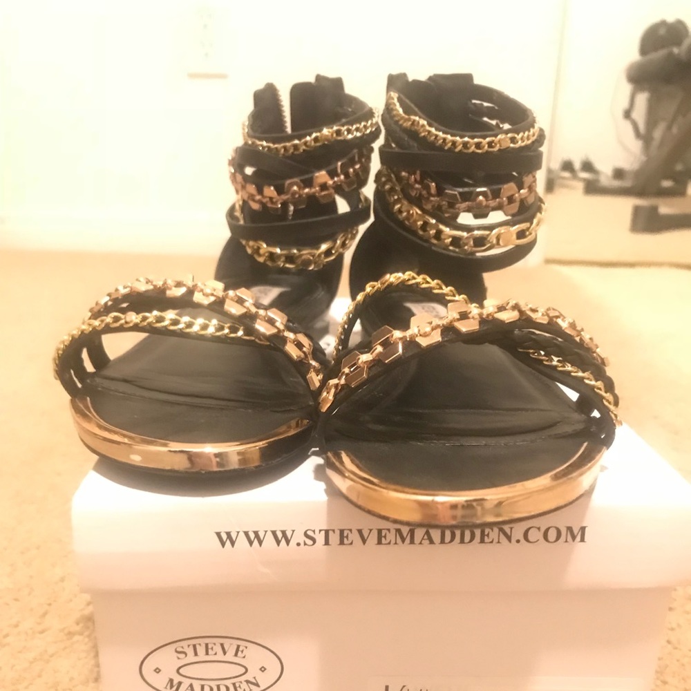 Steve Madden sandals