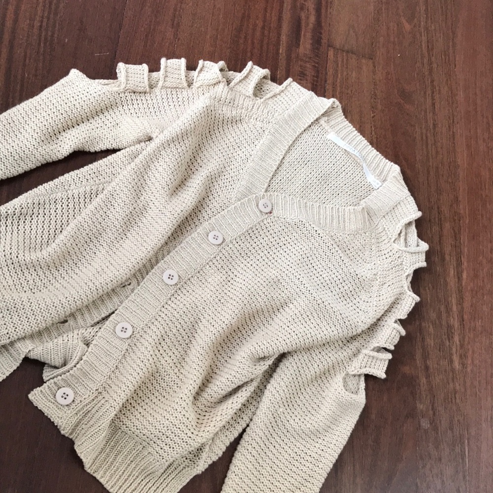 LF sweater S cut out BNWOT