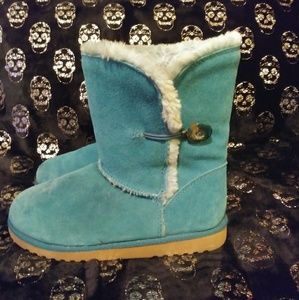 Women's Teal Boots with Fur