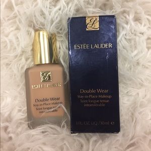 Estée Lauder Doublewear Foundation 3N1 Ivory Beige
