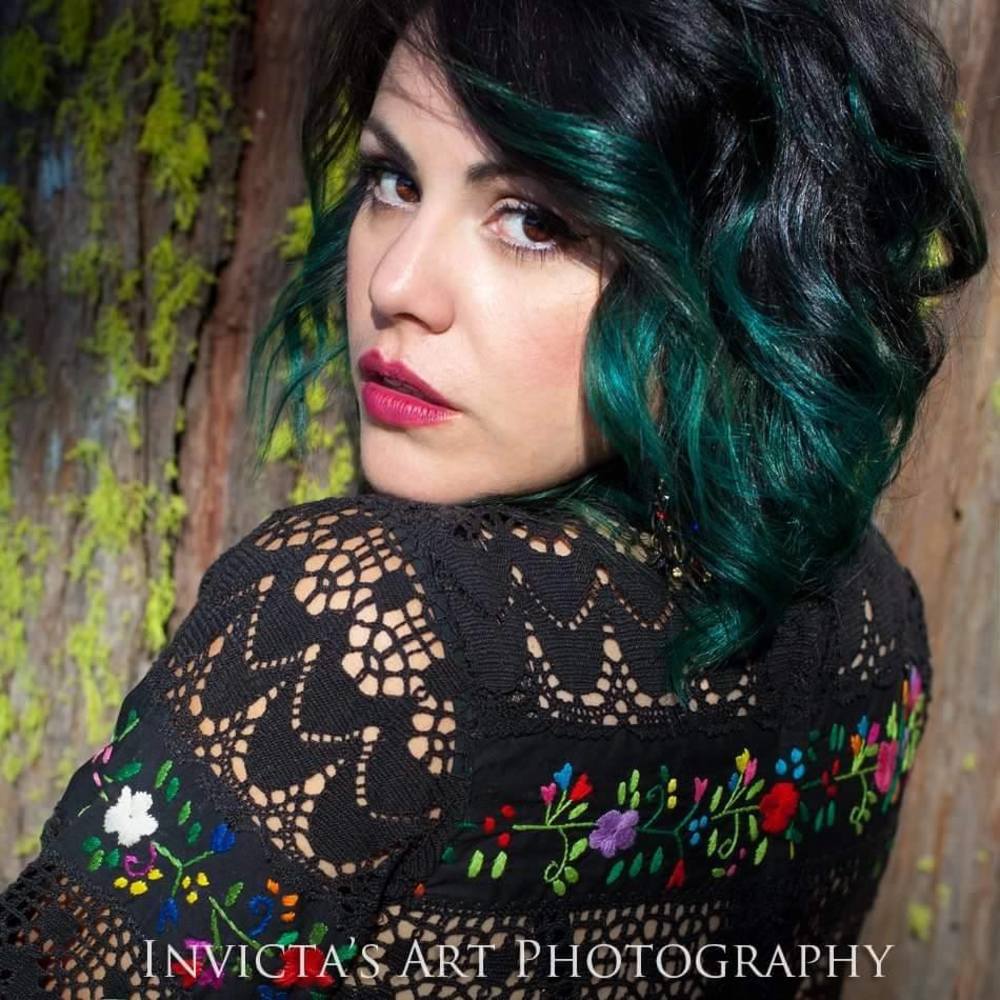 Meet your Posher, Marie