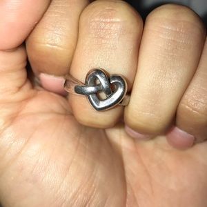 James Avery size 6