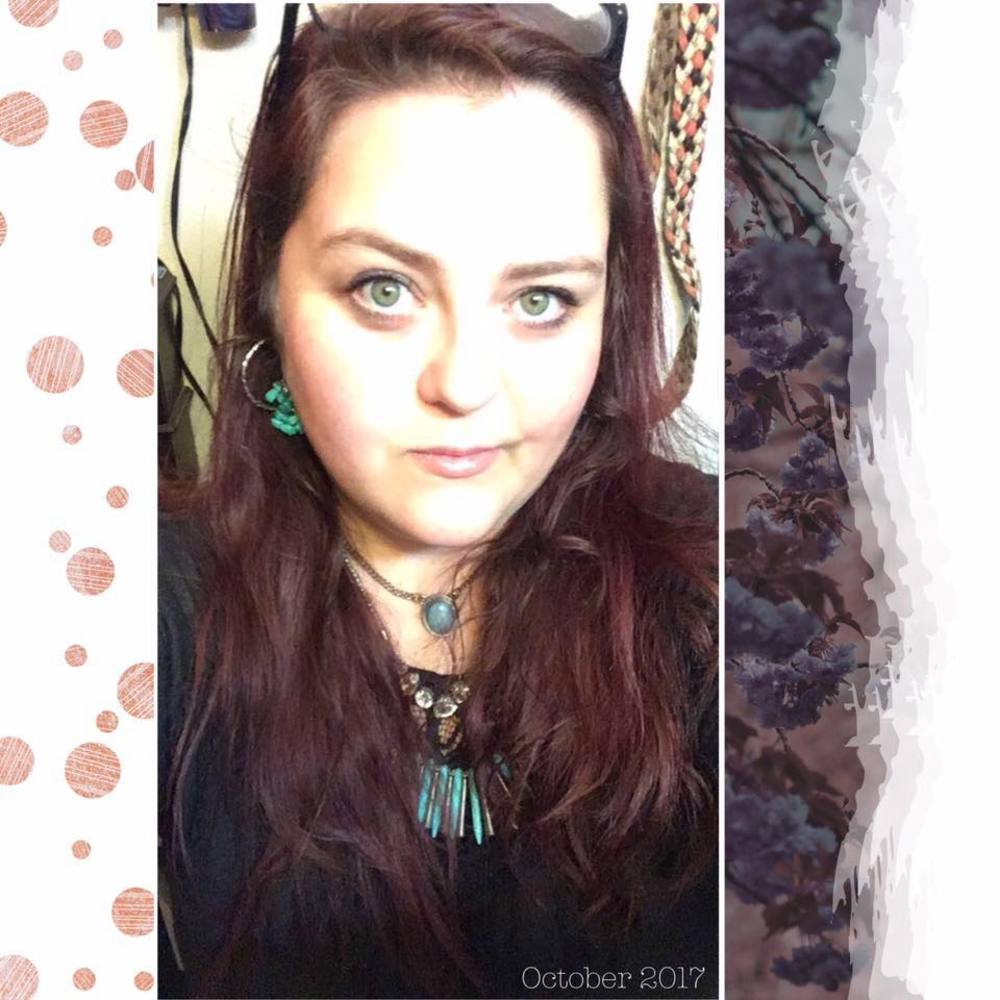 Meet your Posher, Elise