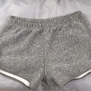 AMERICAN APPAREL GREY FLEECE SHORTS