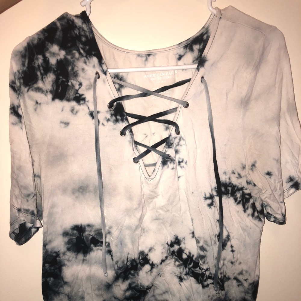 American Eagle shirt