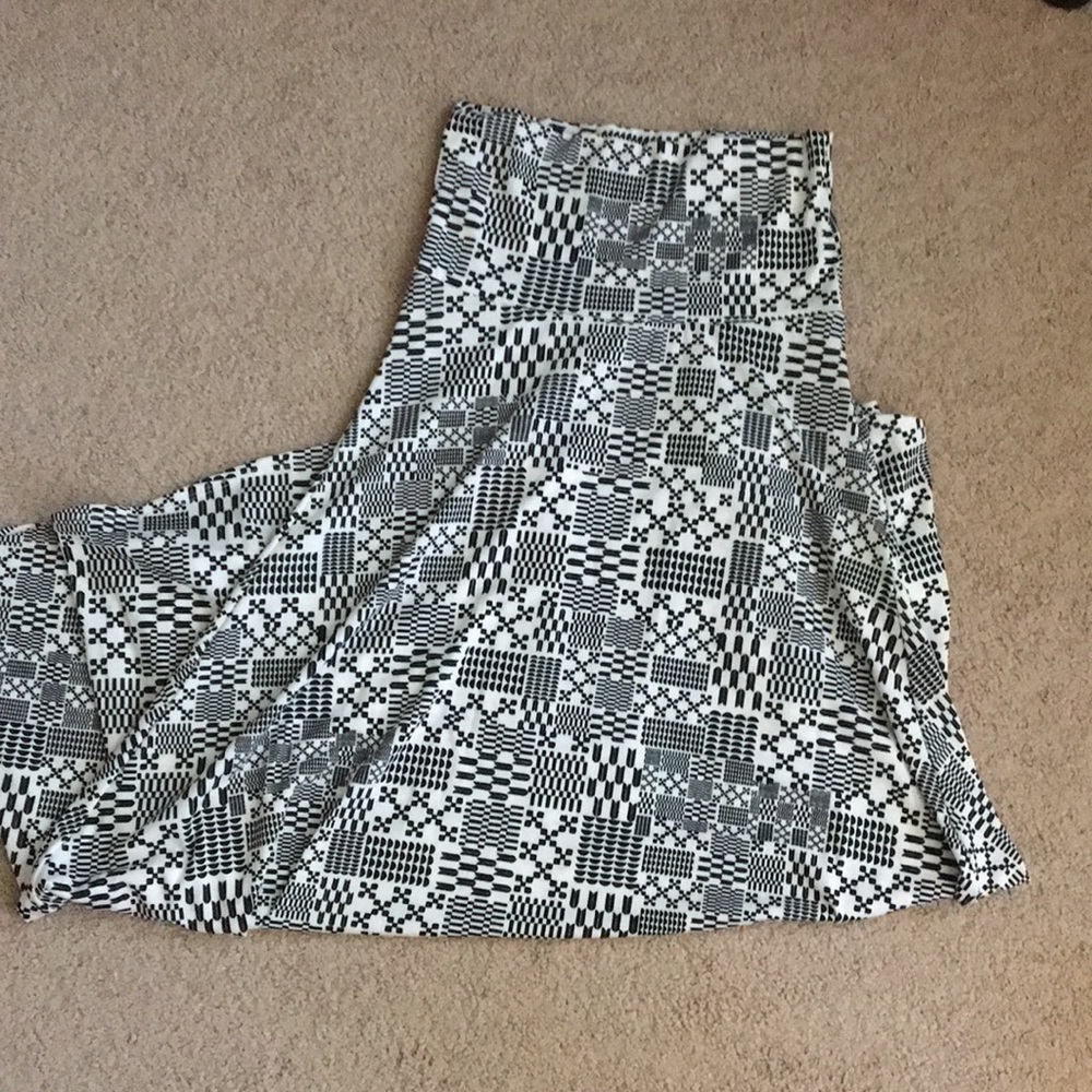LuLaRoe maxi skirt