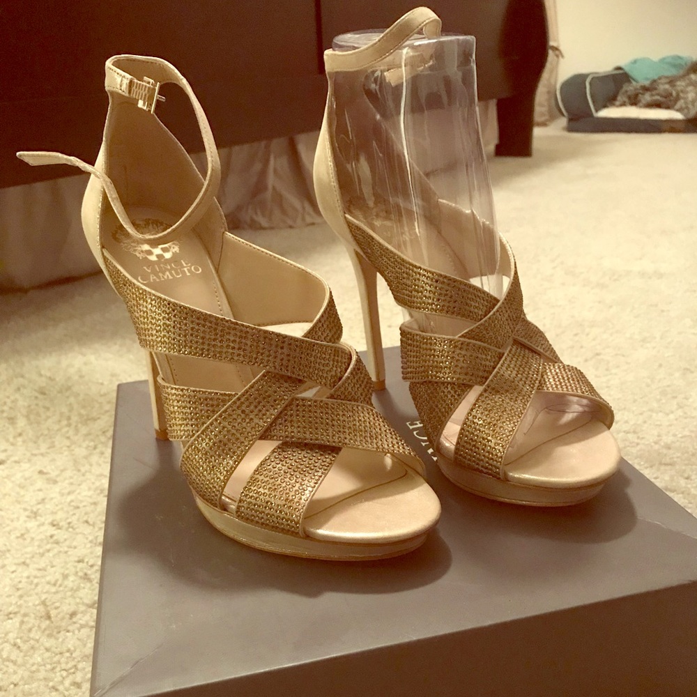Vince Camuto heels
