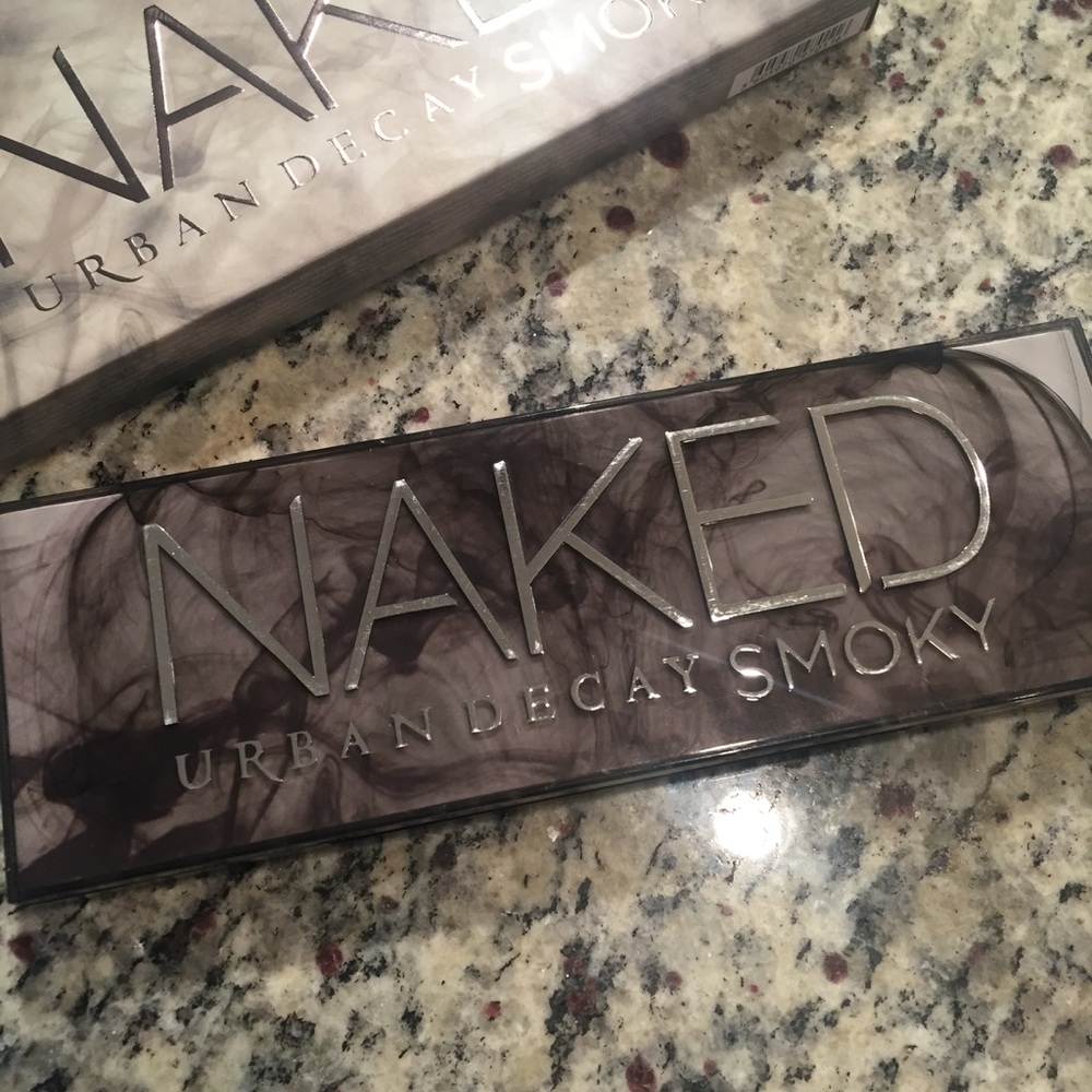Naked Smoky - Urban Decay Palette