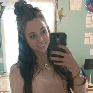 Meet your Posher, Erica