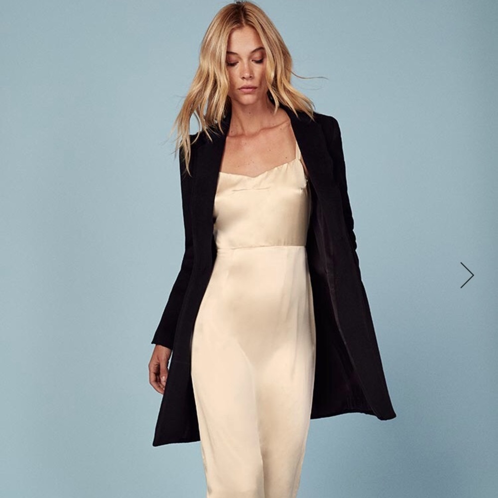 Reformation Venecia dress *PRICE DROP*