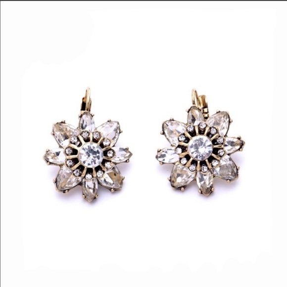 Annabelle crystal earrings - Picture 2 of 7