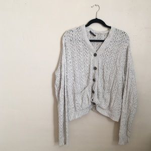 BRANDY MELVILLE CARDIGAN/SWEATER ✨