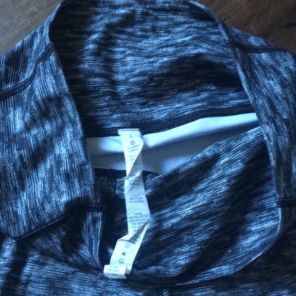 Lululemon Crops - Picture 2 of 2