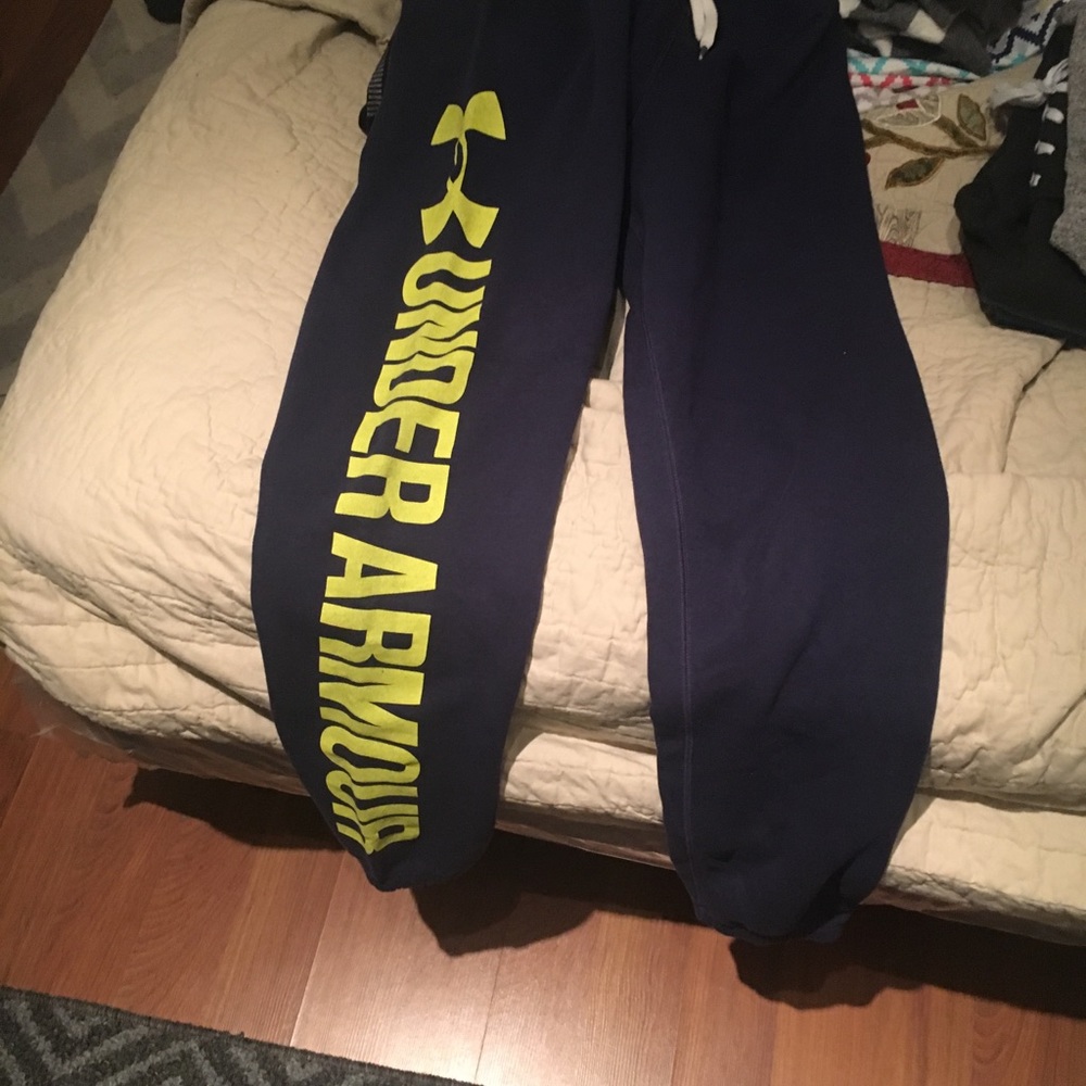 Under armor sweats