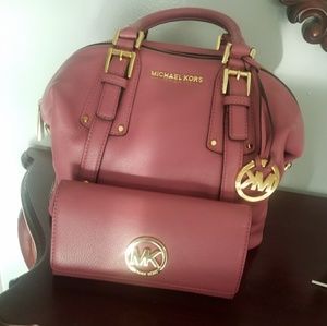 Michael kors purse and wallet