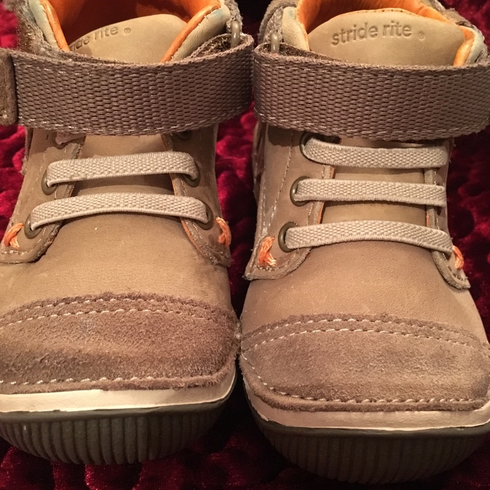 stride rite srtech garrett bootie