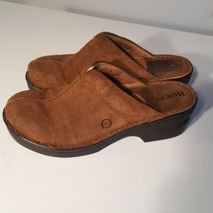Comfort Leather Clogs