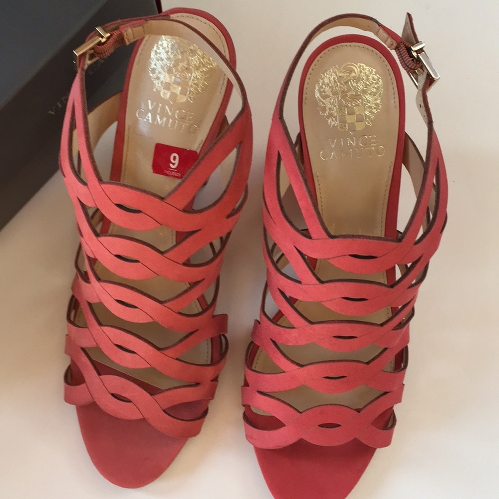 New w/box LEATHER VINCE CAMUTO king crab nubuck - Picture 6 of 6