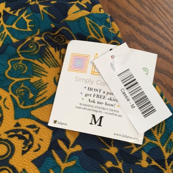 LulaRoe NWT Cassie Pencil Skirt M - Picture 3 of 8