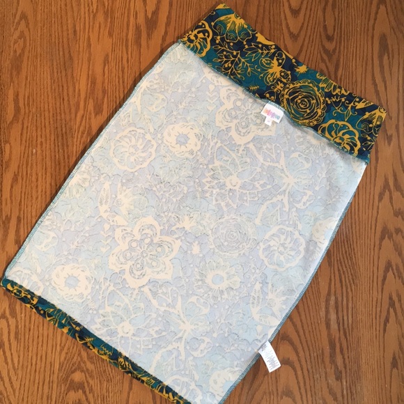 LulaRoe NWT Cassie Pencil Skirt M - Picture 5 of 8