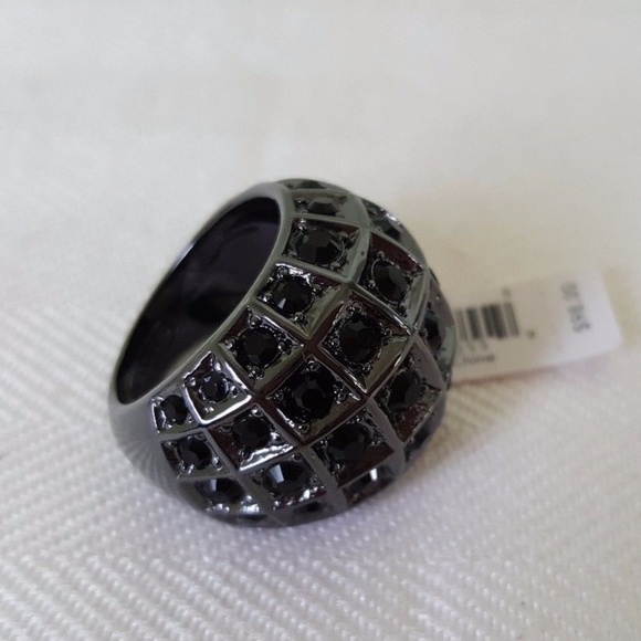 Coach black rhinestone dome ring size 6 - Picture 1 of 4
