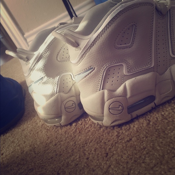 Nike Uptempo (2017 Release)