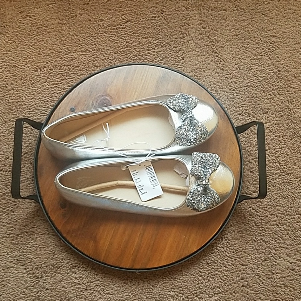 Girls flats