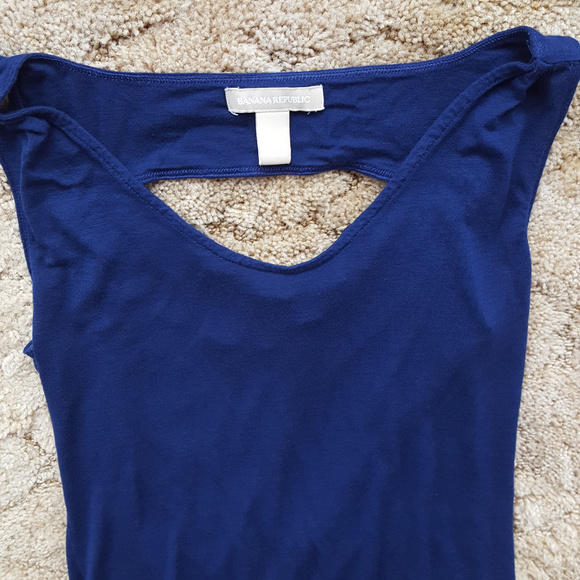 Banana Republic Blue Sleeveless Top - Picture 2 of 5