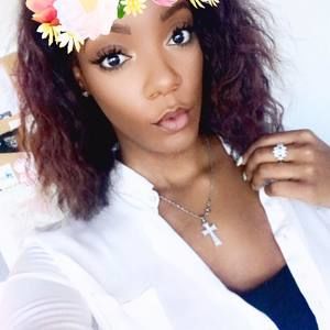 Meet your Posher, Jacqueline