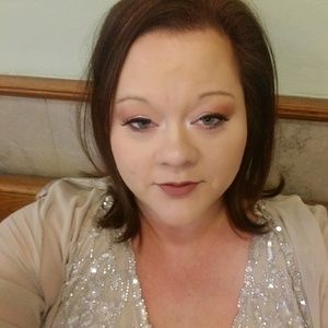 Meet your Posher, Jenny