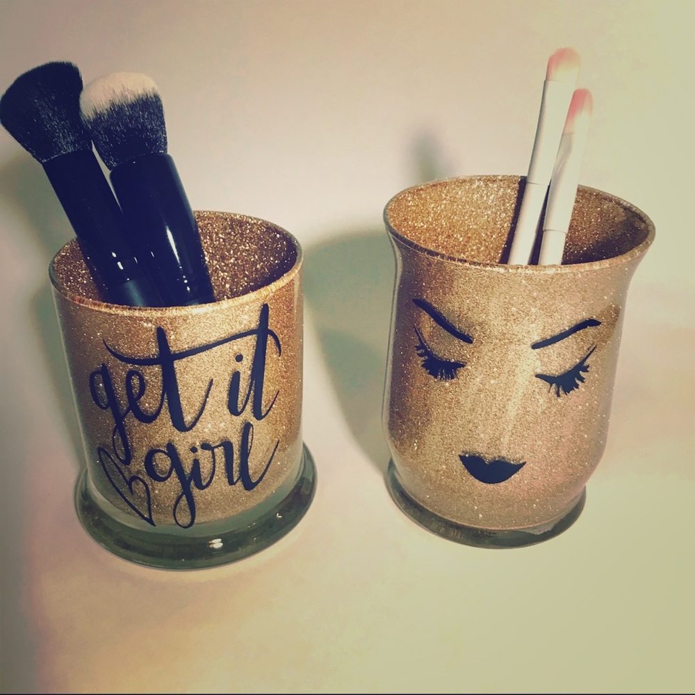 Makeup Brush Holder