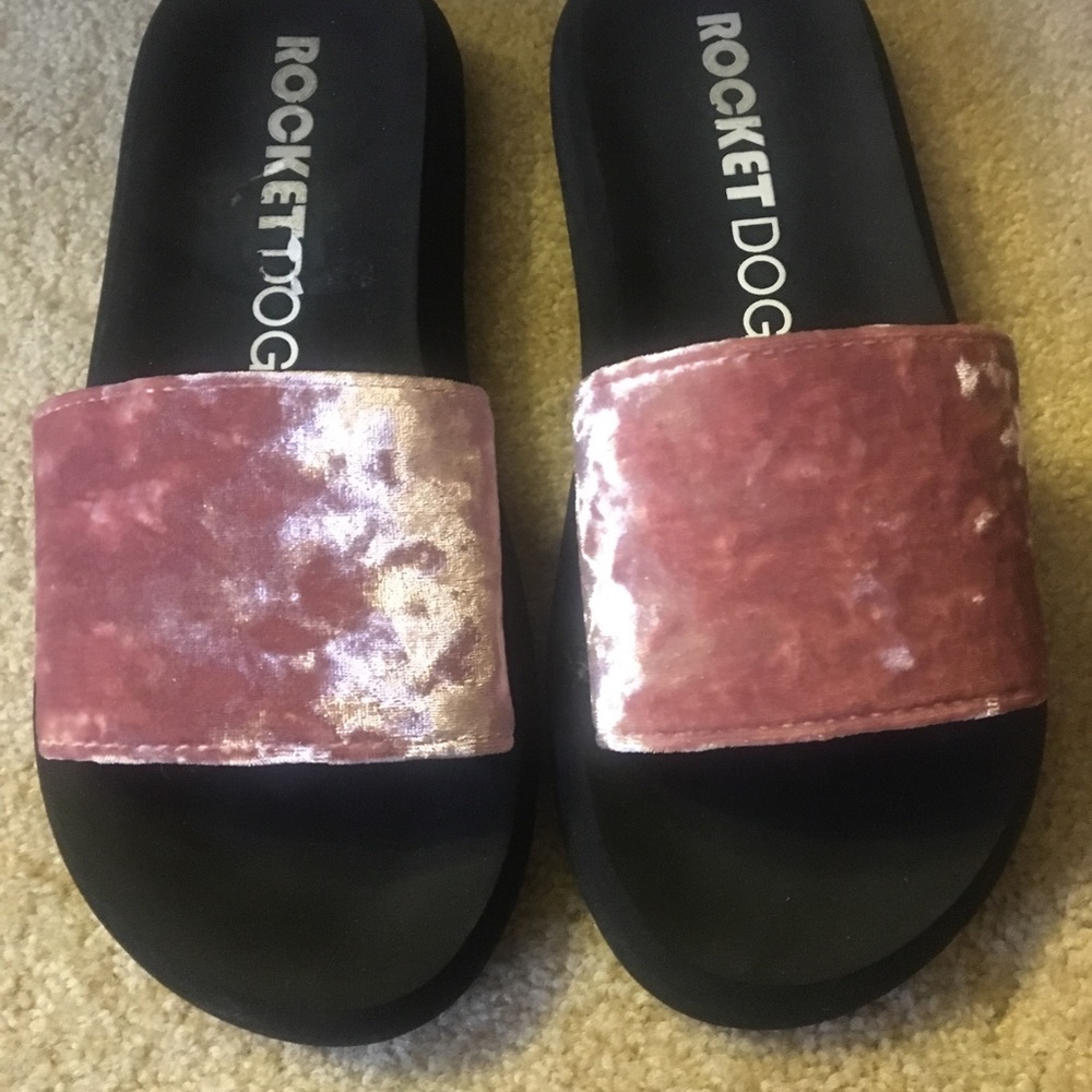 Rocket dog sandals