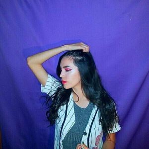 Meet your Posher, Ana